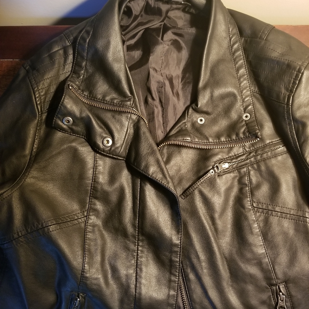 Apt 9 faux leather jacket